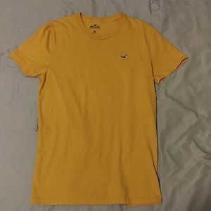 Mustard/yellow shirt